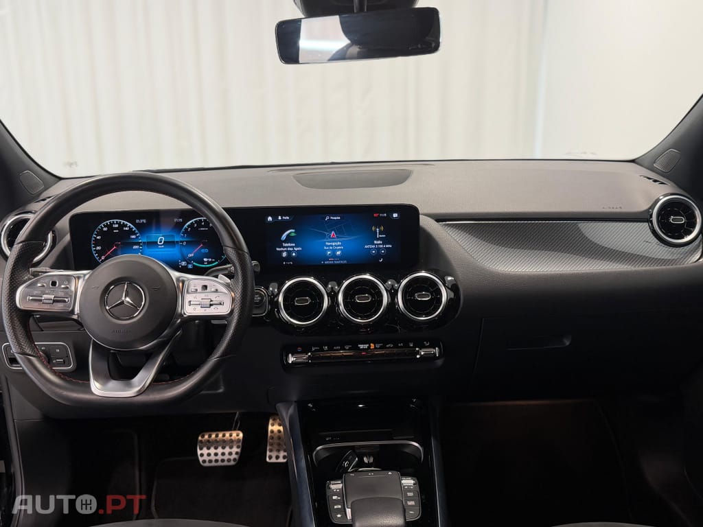 Mercedes-Benz GLA 250 e AMG Line