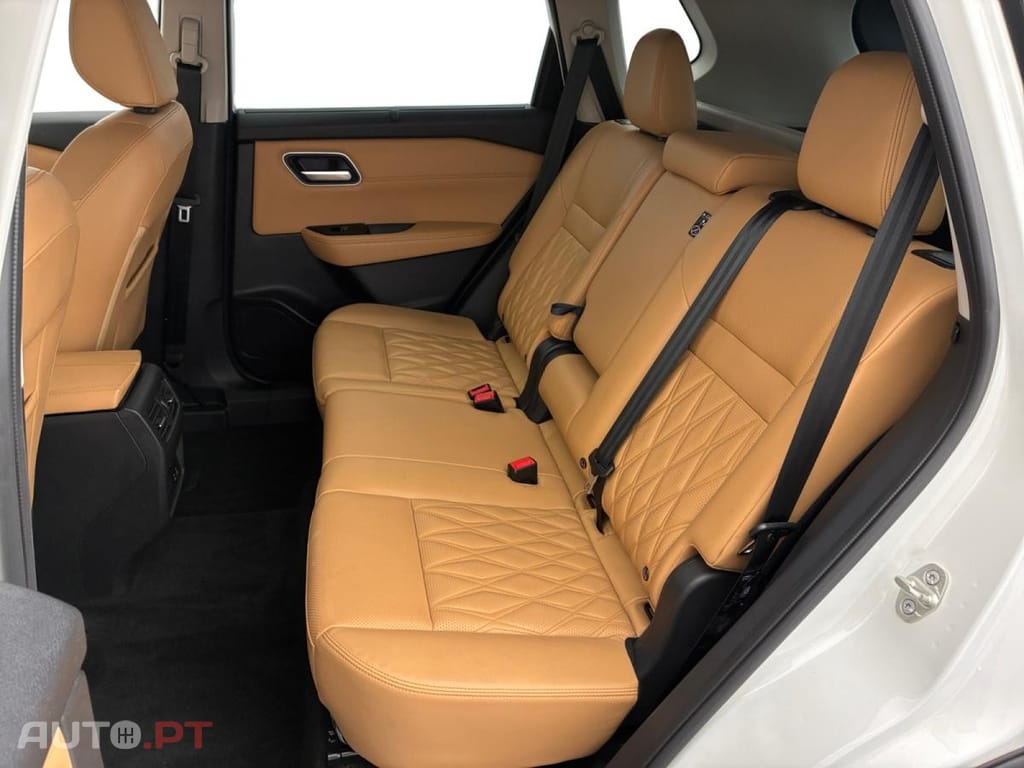 Nissan X-Trail e-Power e-4ORCE Tekna+