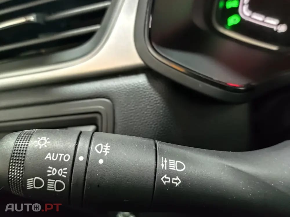 Renault Captur 1.0 TCe Techno Bi-Fuel
