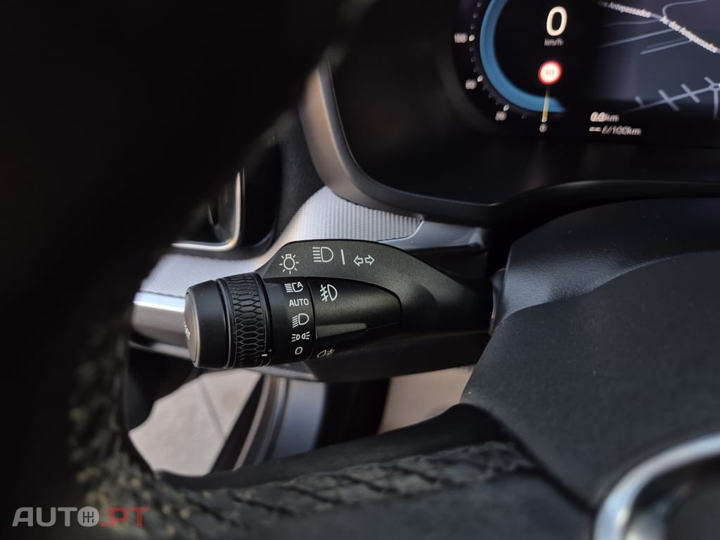 Volvo V60 2.0 T6 AWD TE Plus Bright — fotografia 10
