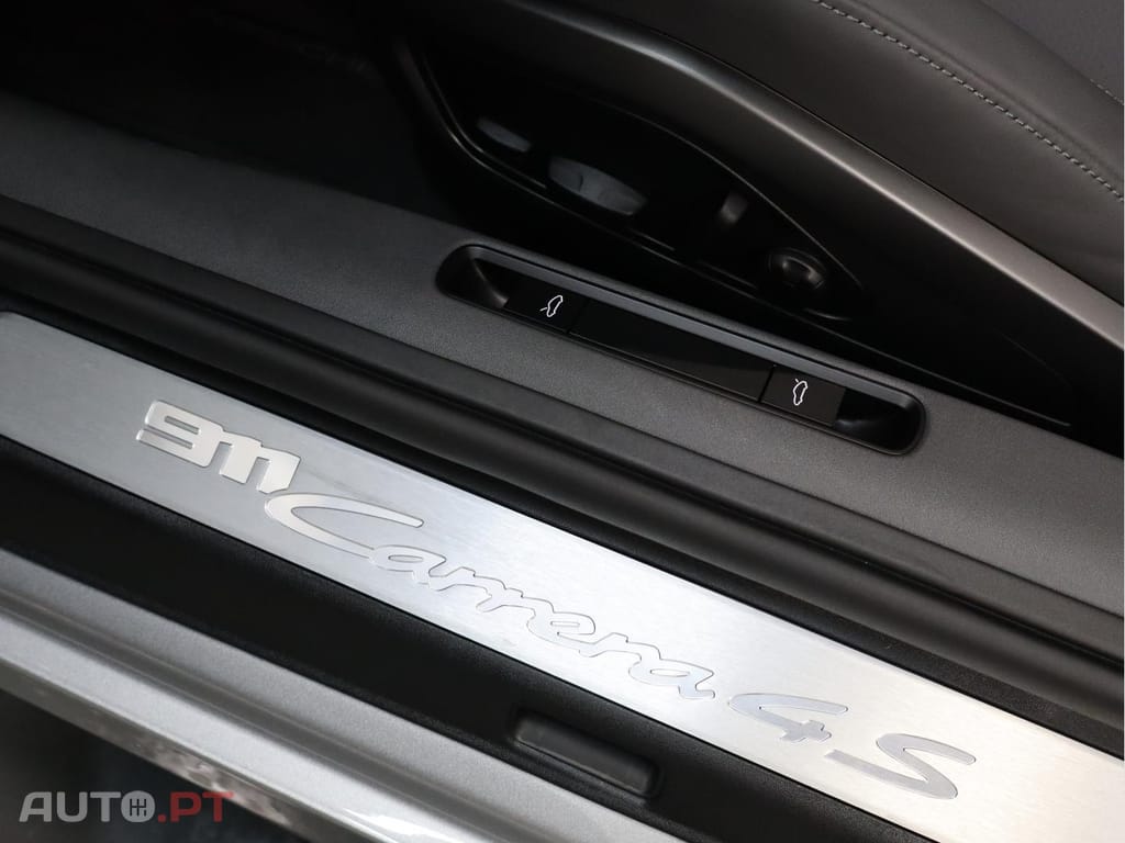 Porsche 911 Carrera 4 S Coupé (992)