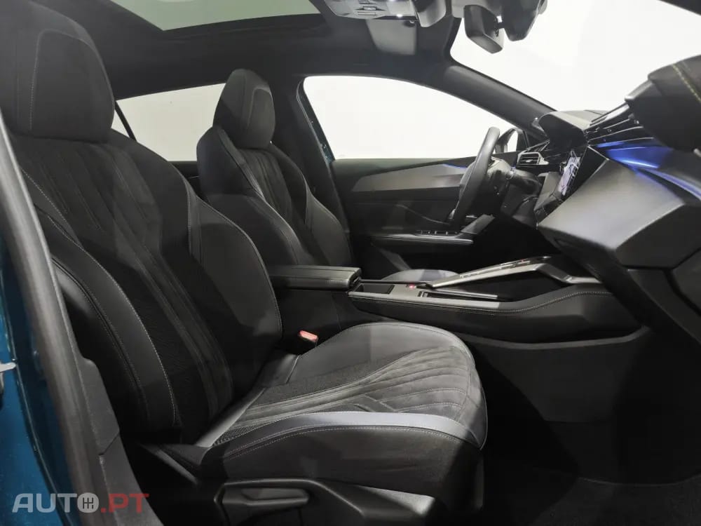 Peugeot 408 1.6 Hybrid GT e-EAT8