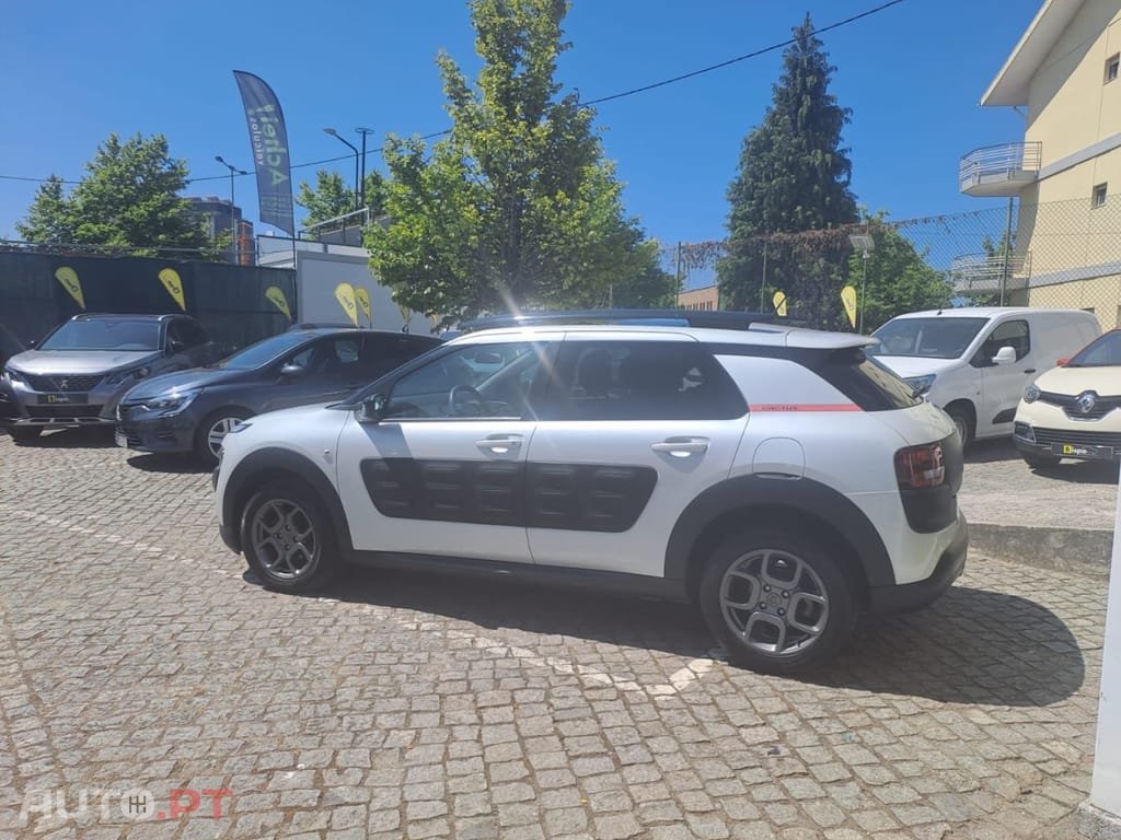 Citroen C4 Cactus 1.2 PureTech Shine