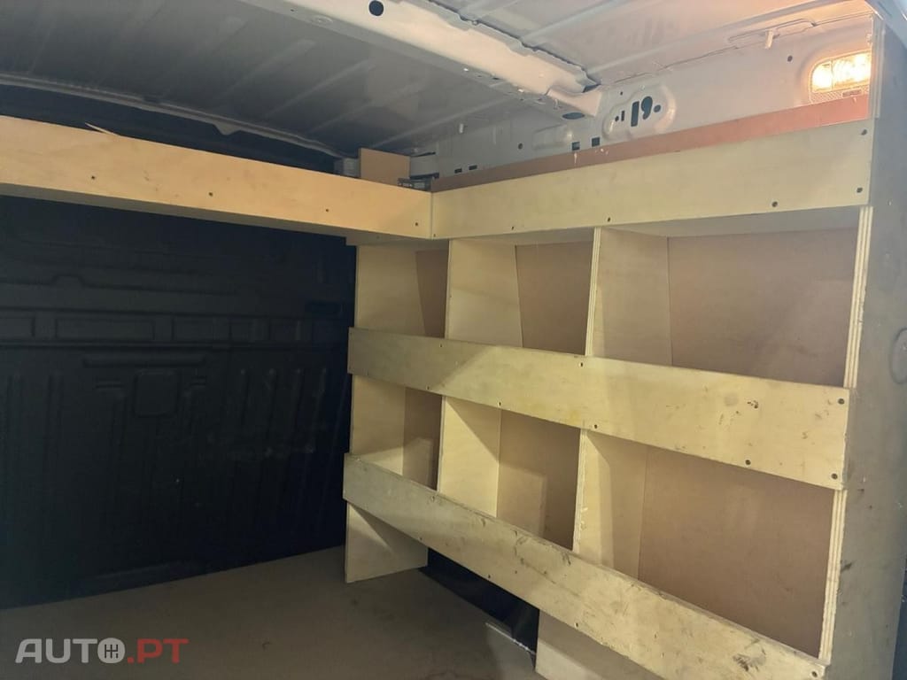 Peugeot Partner 1.5 BlueHDi Premium Standard