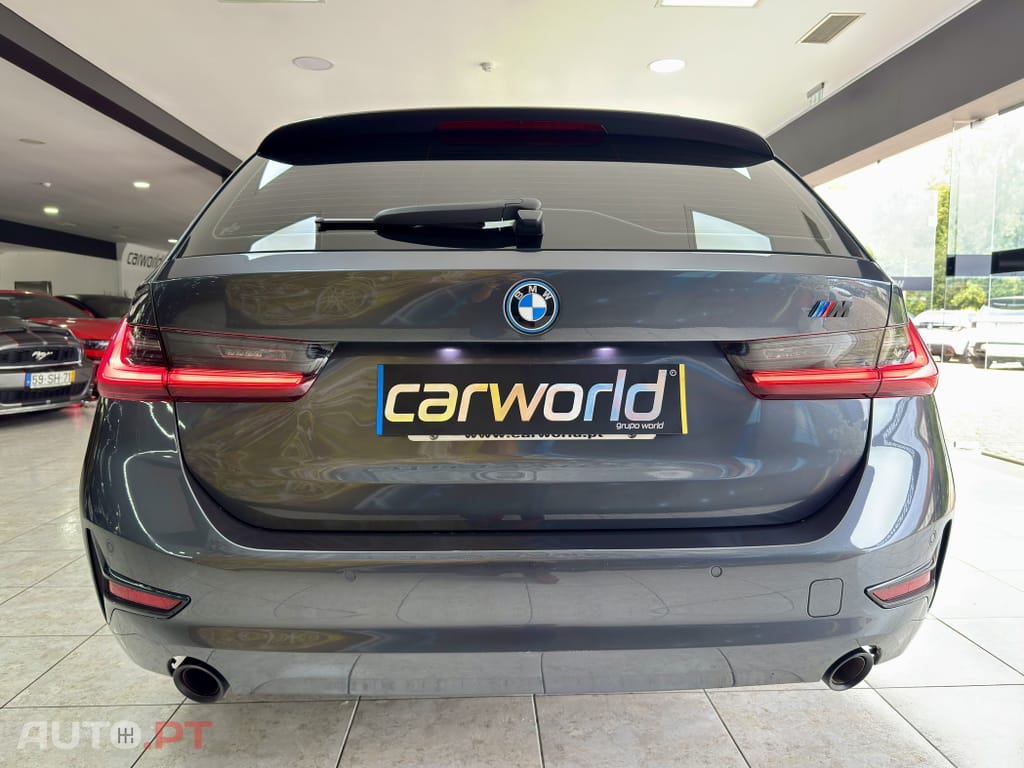 BMW 330 330 e Touring Pack 50 anos M Auto