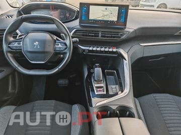 Peugeot 5008 1.5 BlueHDi Allure EAT8