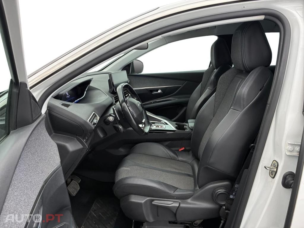 Peugeot 3008 1.2 PureTech Allure Pack EAT8