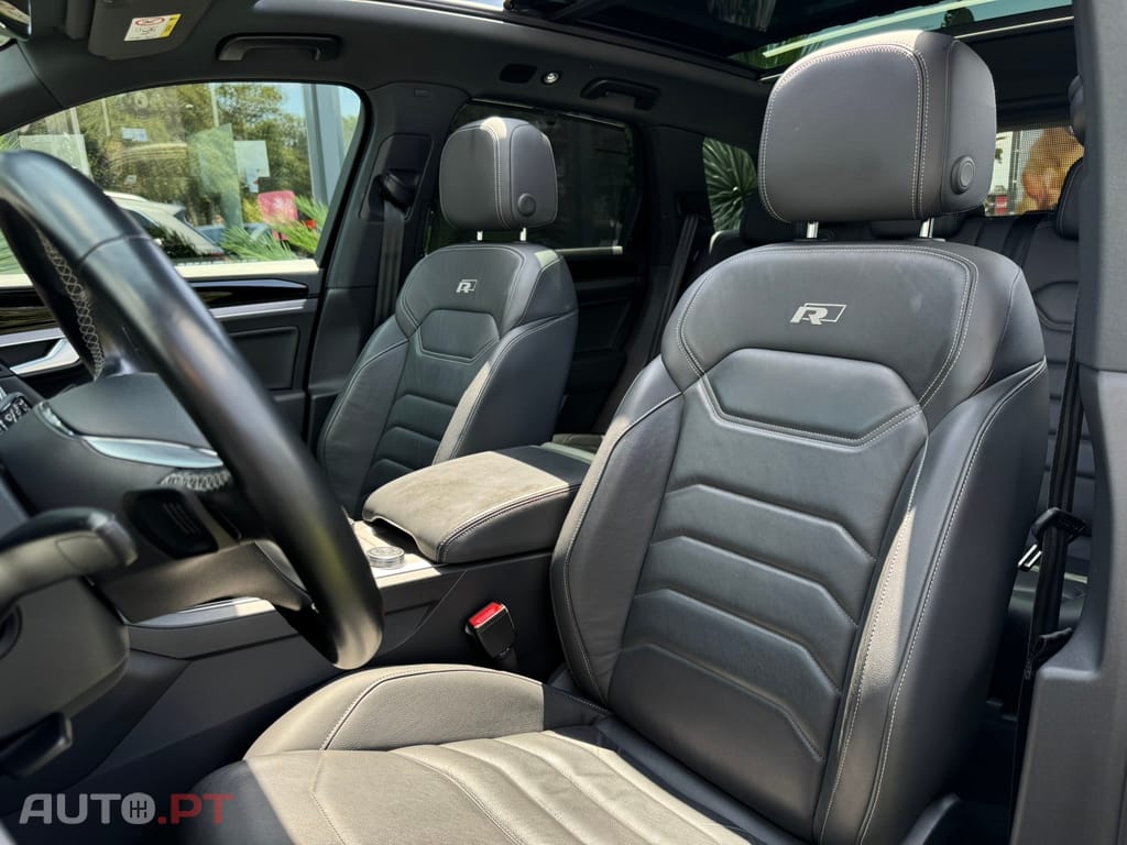 Volkswagen Touareg 3.0 TDI V6 R-Line