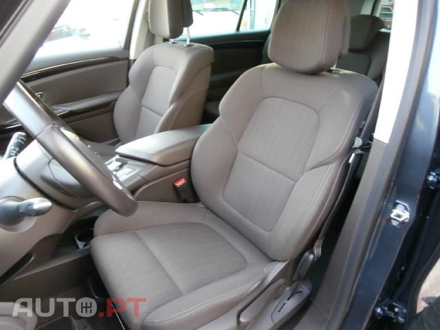 Renault Espace 1.6 dCi Zen