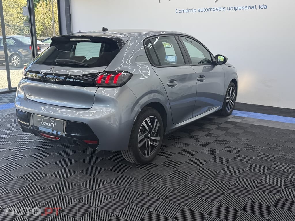 Peugeot 208 1.2 PureTech Allure Pack