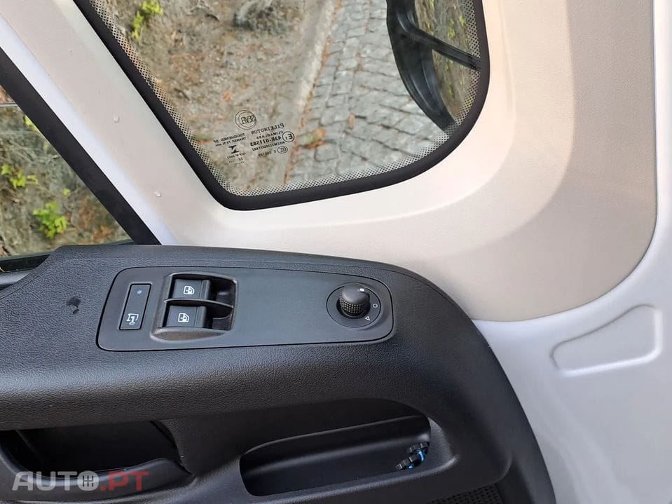 Fiat Ducato DUCATO Maxi 35 XLH3 (17m3) 2.2 Multijet 180cv
