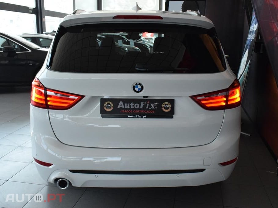 BMW 216 d 7L Line Sport