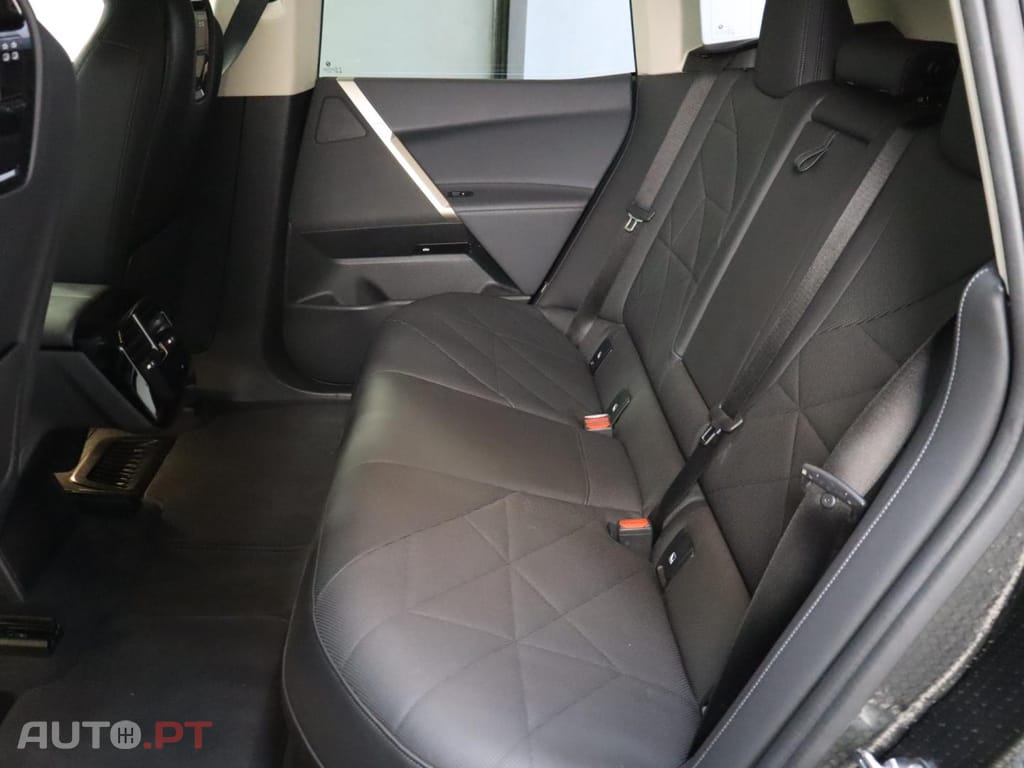 BMW iX xDrive40