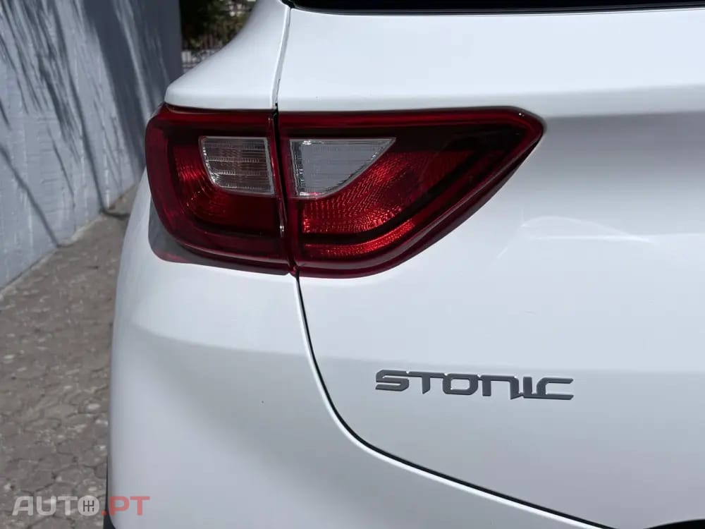 Kia Stonic 1.0 T-GDi Drive 7DCT