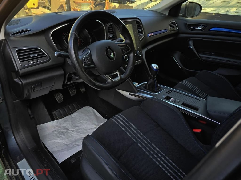 Renault Mégane Sport Tourer 1.5 Blue dCi GT Line J18