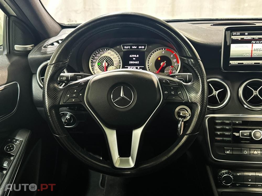 Mercedes-Benz A 180 d 7G-DCT AMG Line