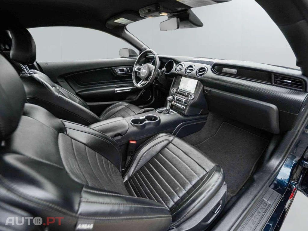Ford Mustang 2,3 GT 500 SHELBY PREMIUM