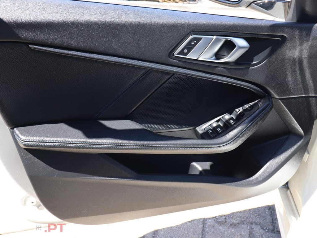 BMW 116 d Pack Desportivo M