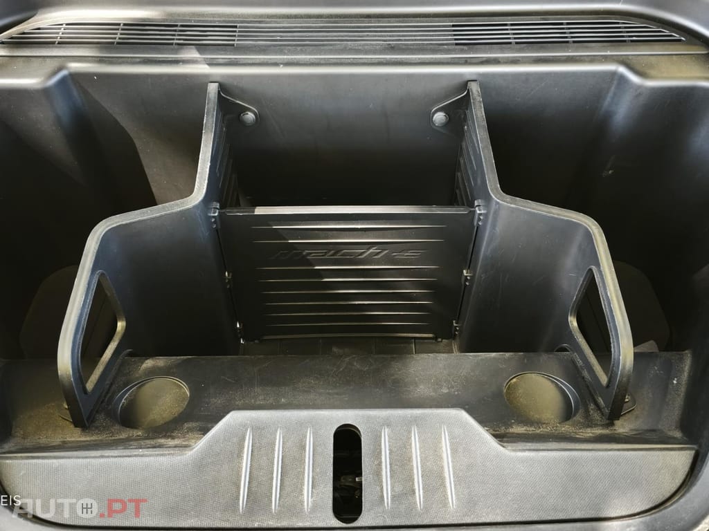 Ford Mustang MACH-E 99KWH PREMIUM