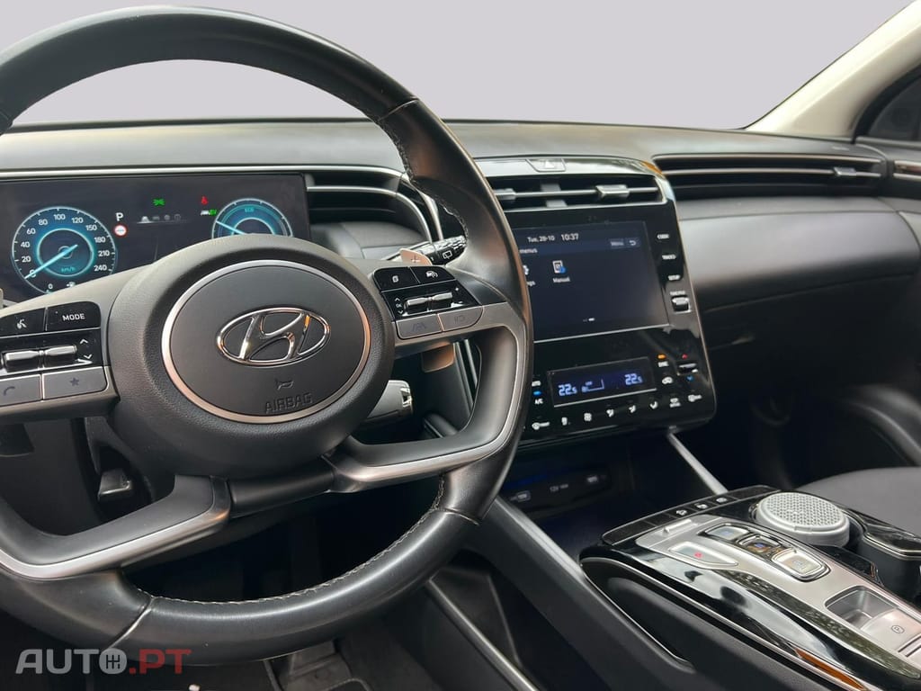 Hyundai Tucson  1.6 T-GDI HEV Premium