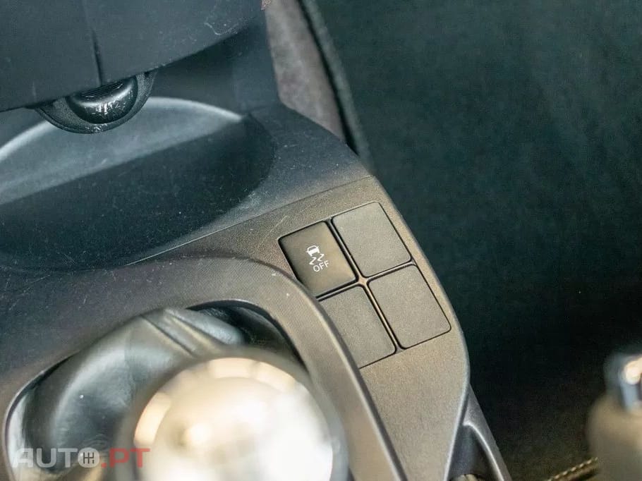 Toyota iQ 1.0 VVT-i 2 NAVI+Bluetooth