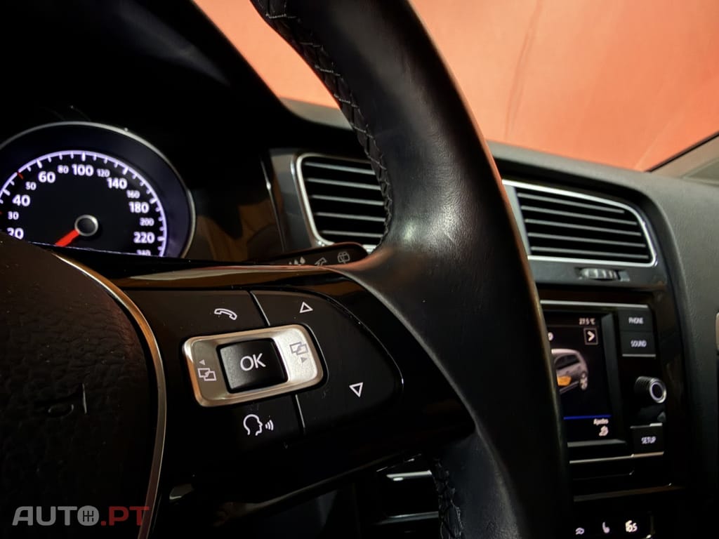 Volkswagen Golf 1.0 TSI Confortline