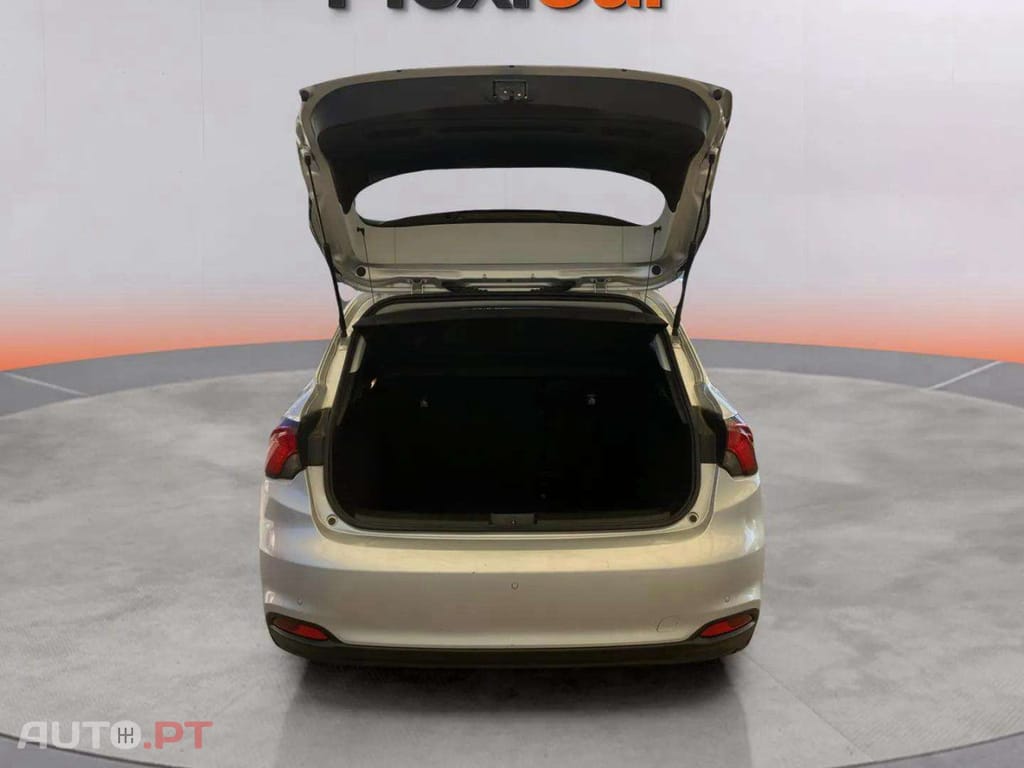 Fiat Tipo 1.3 M-Jet Lounge