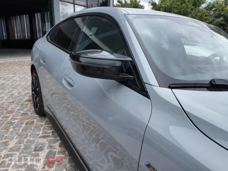 BMW i4 M50 Pack Desportivo M Pro