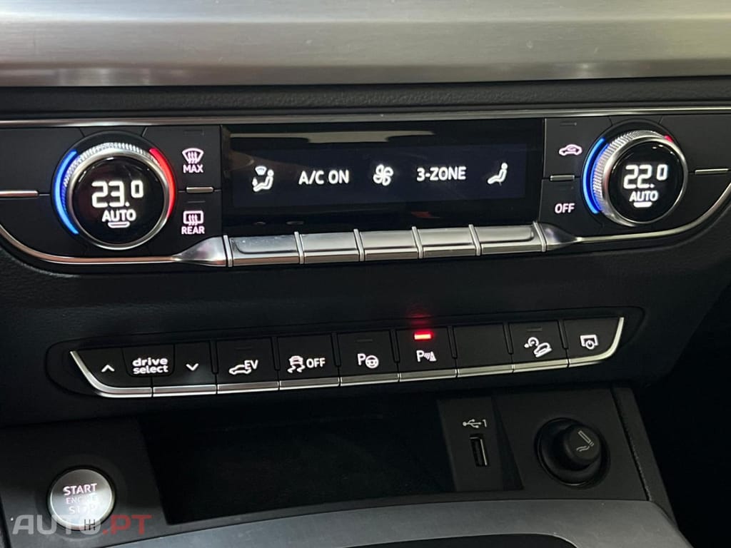 Audi Q5 Audi Q5 55 TFSIe quattro S line S tronic