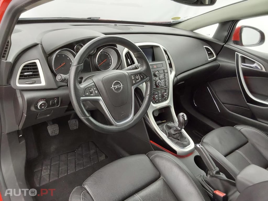 Opel Astra GTC 2.0 CDTi S/S