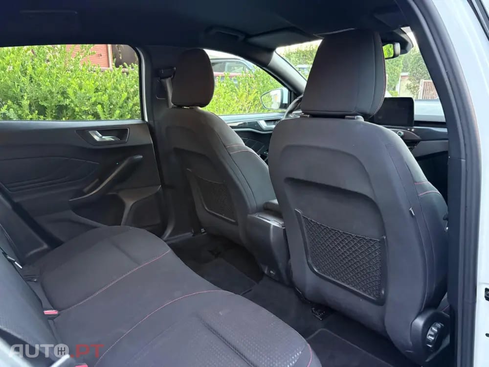 Ford Focus SW 1.0 EcoBoost ST-Line
