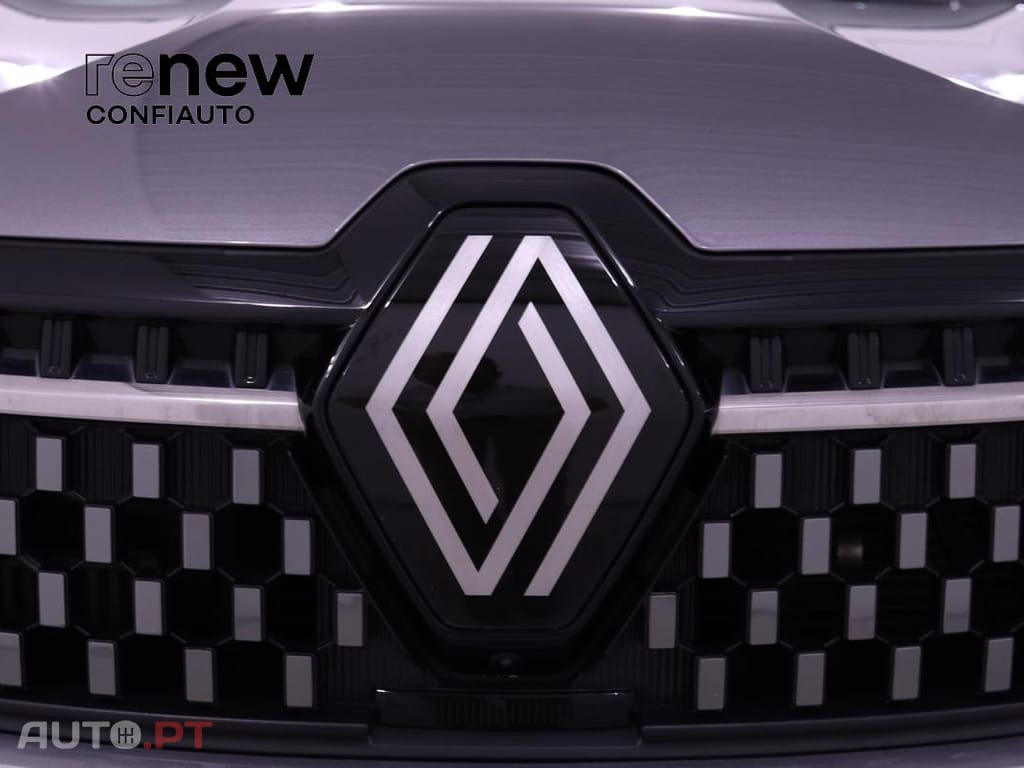 Renault Austral 1.3 Mild Hybrid Iconic Auto