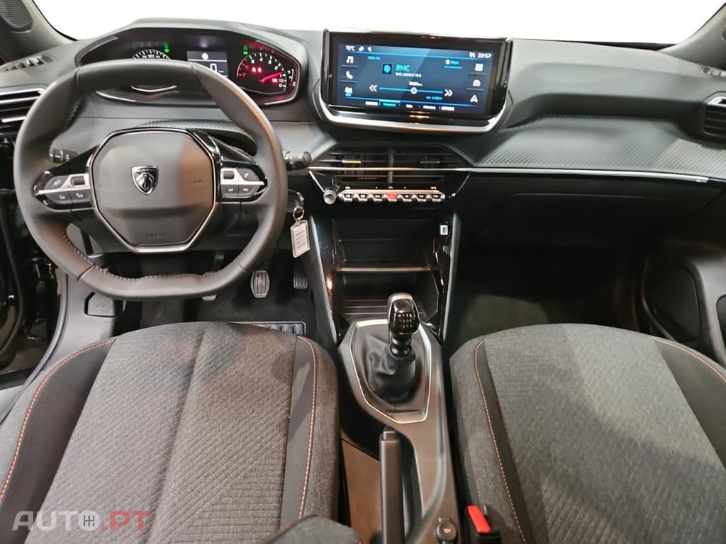 Peugeot 2008 1.2 PureTech Style