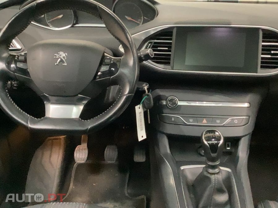Peugeot 308 SW 1.2 PureTech Allure Pack