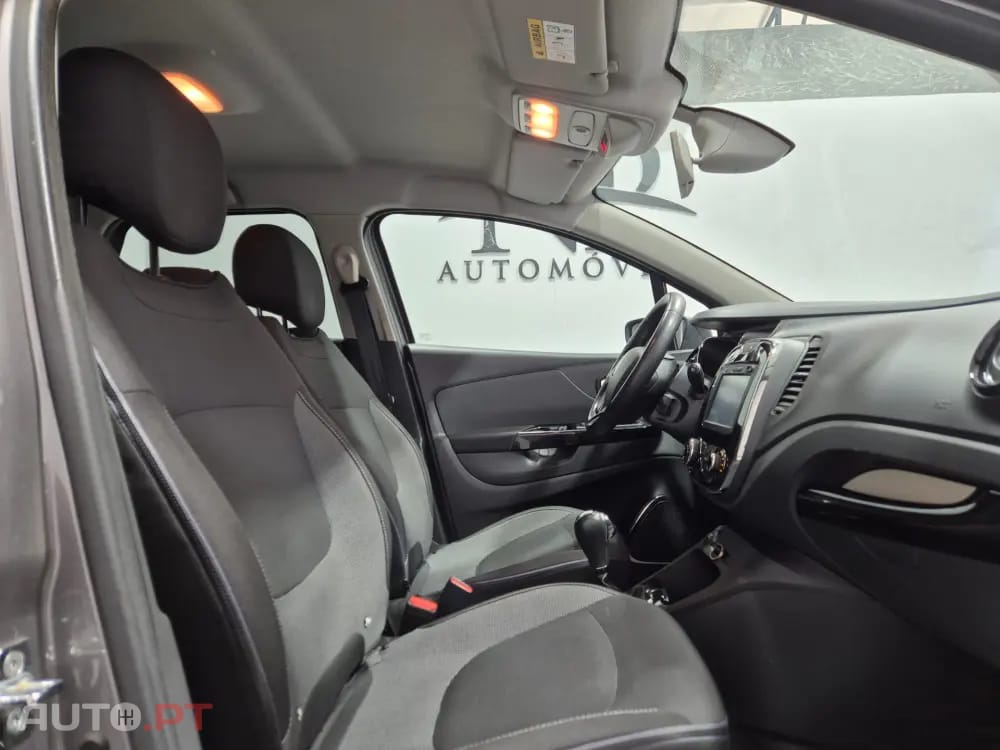 Renault Captur ENERGY TCe 120 EDC Intens