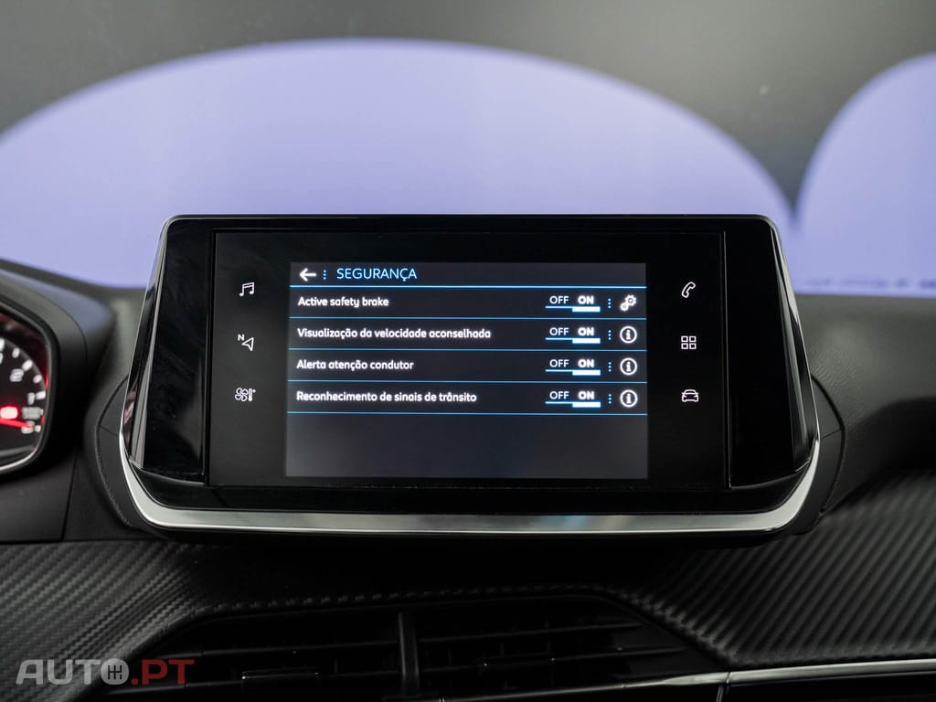 Peugeot 2008 1.2 PureTech Active Pack