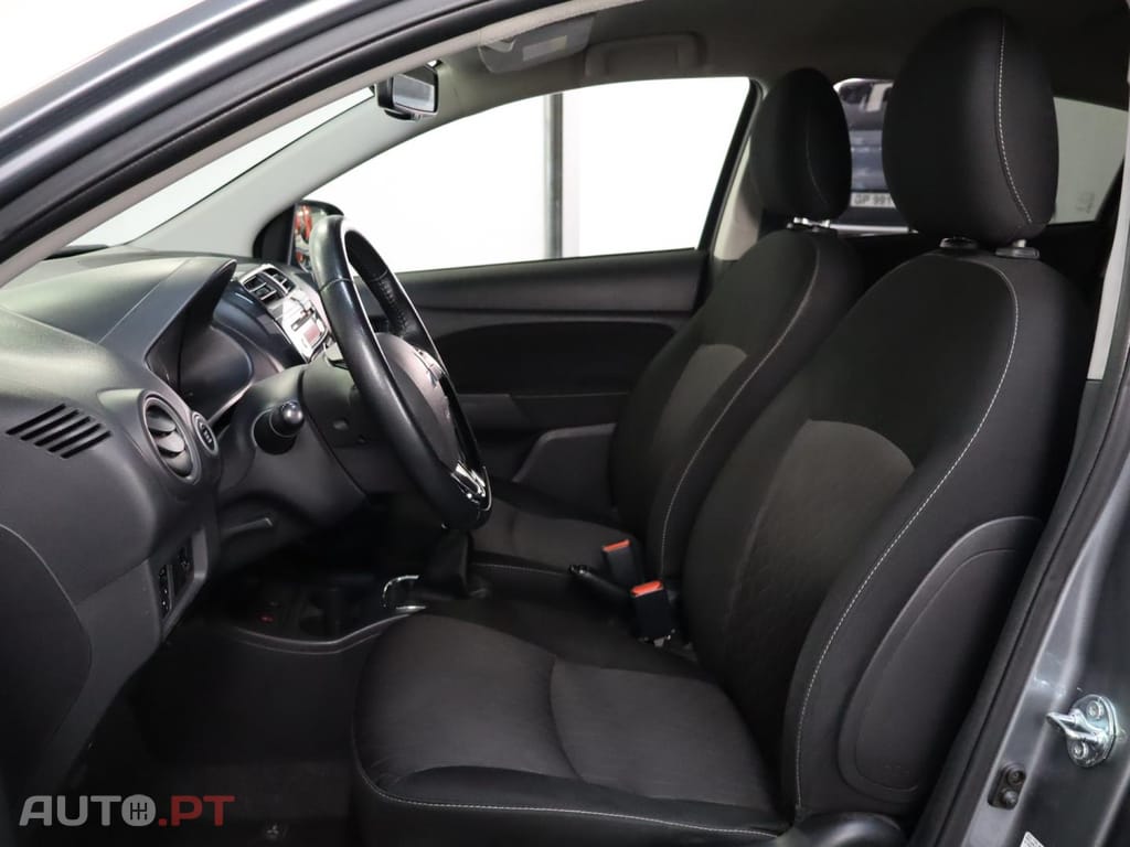 Mitsubishi Space Star 1.2 Connection Ediiton