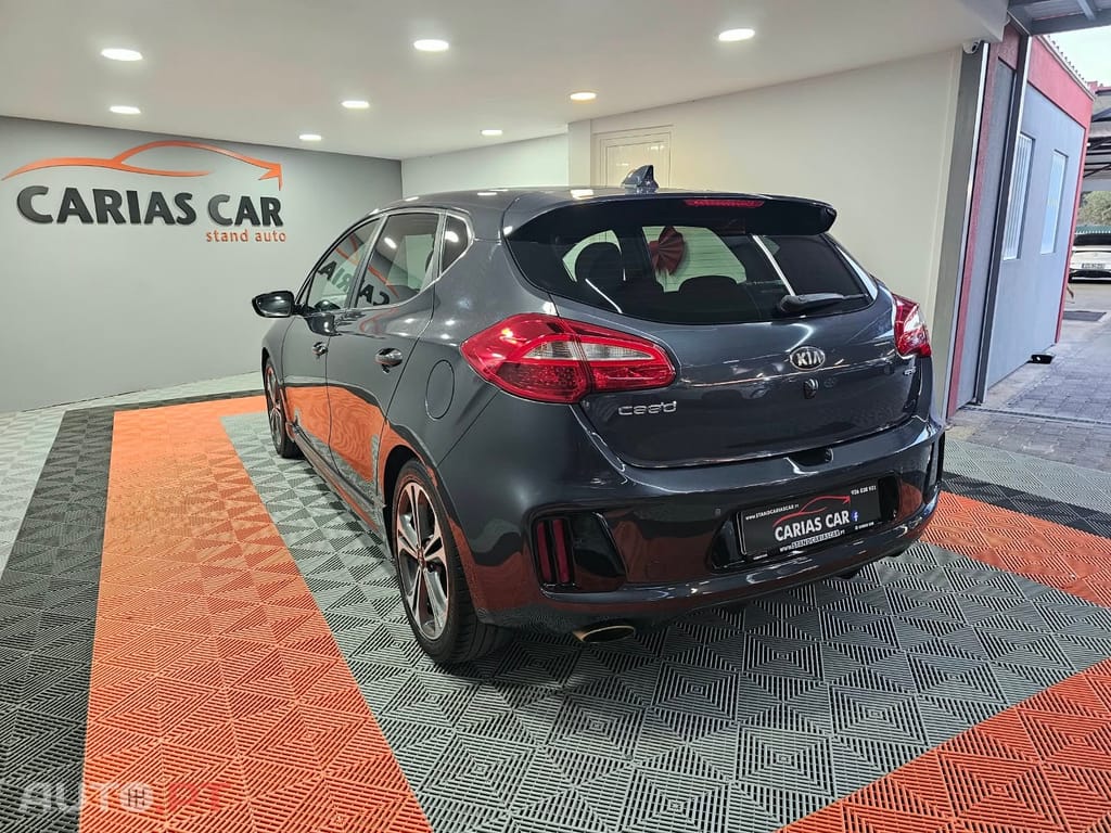 Kia Ceed 1.0 T-GDi GT Line