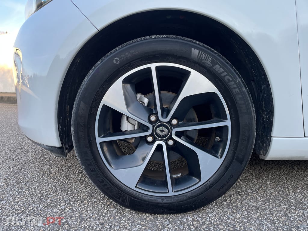 Renault Zoe (c/ Bateria) Intens 40 Q90