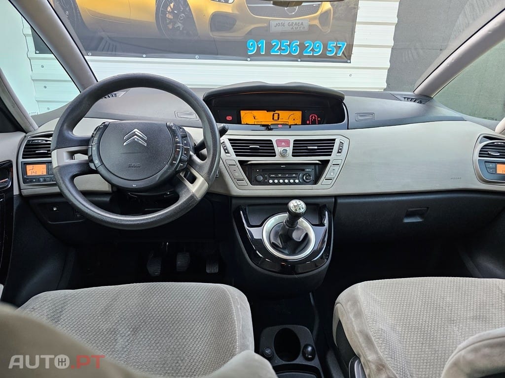 Citroen C4 Grand Picasso 1.6 HDi Exclusive