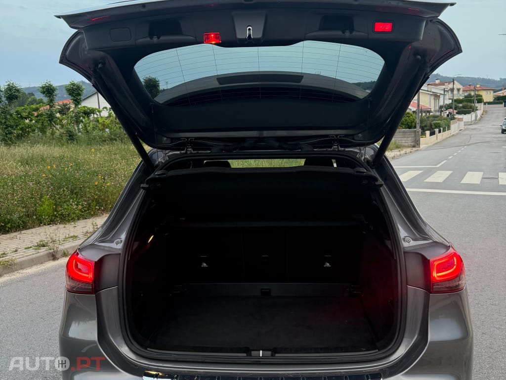 Mercedes-Benz GLA 180 d Progressive
