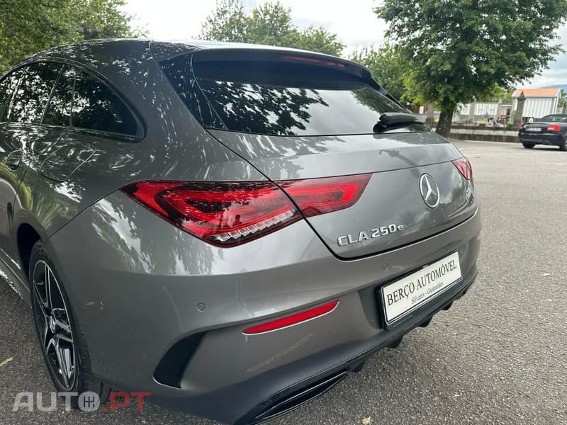 Mercedes-Benz CLA 250 e AMG Line