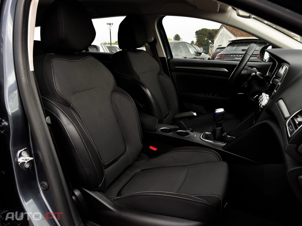 Renault Mégane Sport Tourer 1.5 Blue dCi Equilibre