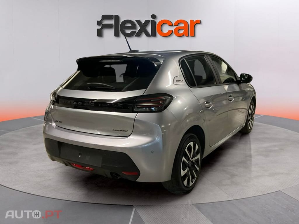 Peugeot 208 1.2 Hybrid Allure e-DCS6