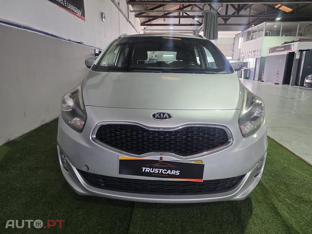 Kia Carens 1.7 CRDi ISG EX