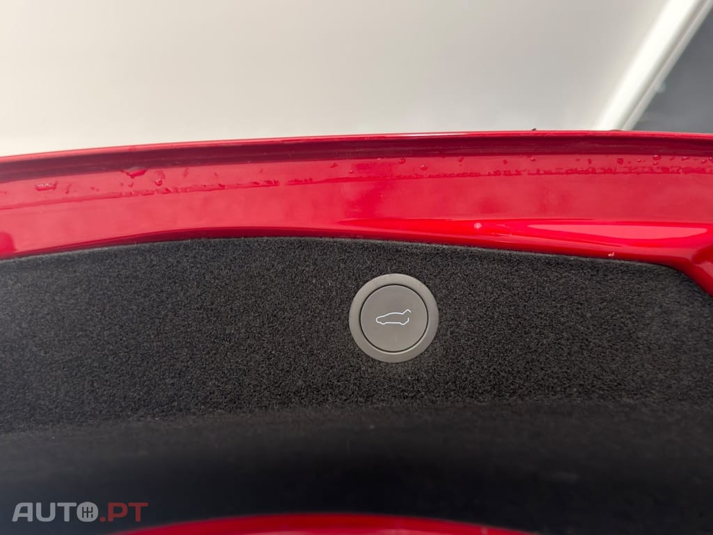 Tesla Model 3 Tração Traseira Premium