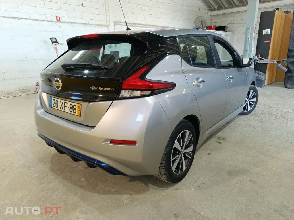 Nissan Leaf Acenta