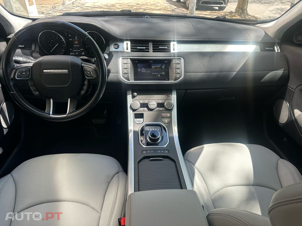 Land Rover Range Rover 2.0 D150 AWD R-Dynamic Auto