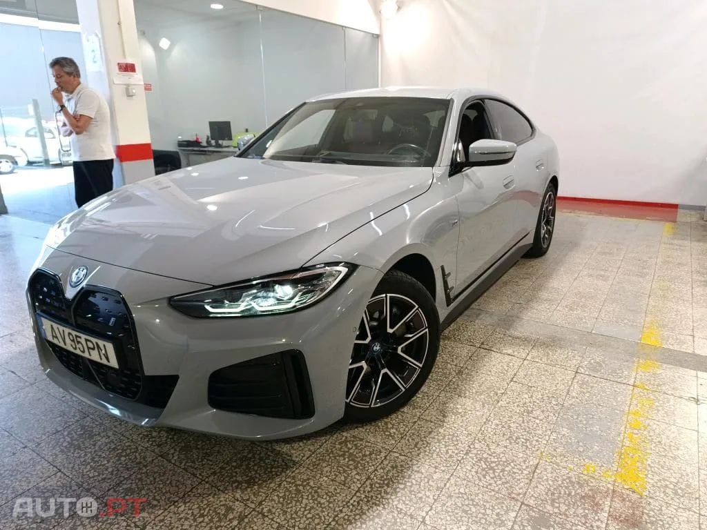 BMW i4 eDrive40 Desportiva M