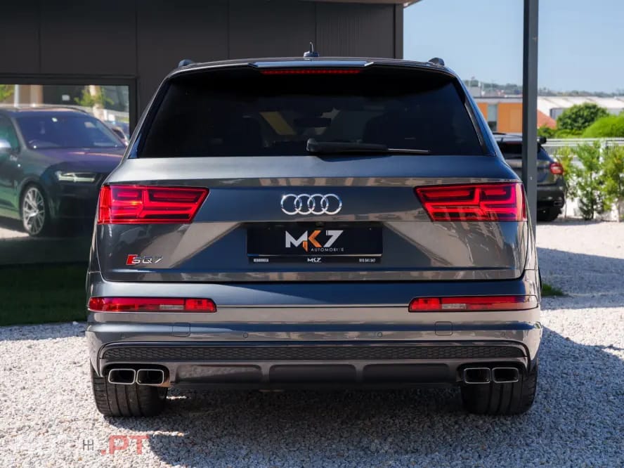 Audi SQ7 4.0 TDI V8 quattro Tiptronic 7L